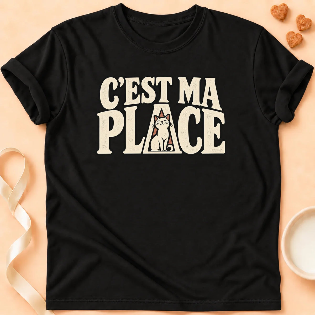 T-shirt chat Patoume – T-shirt C’est ma place – Noir
