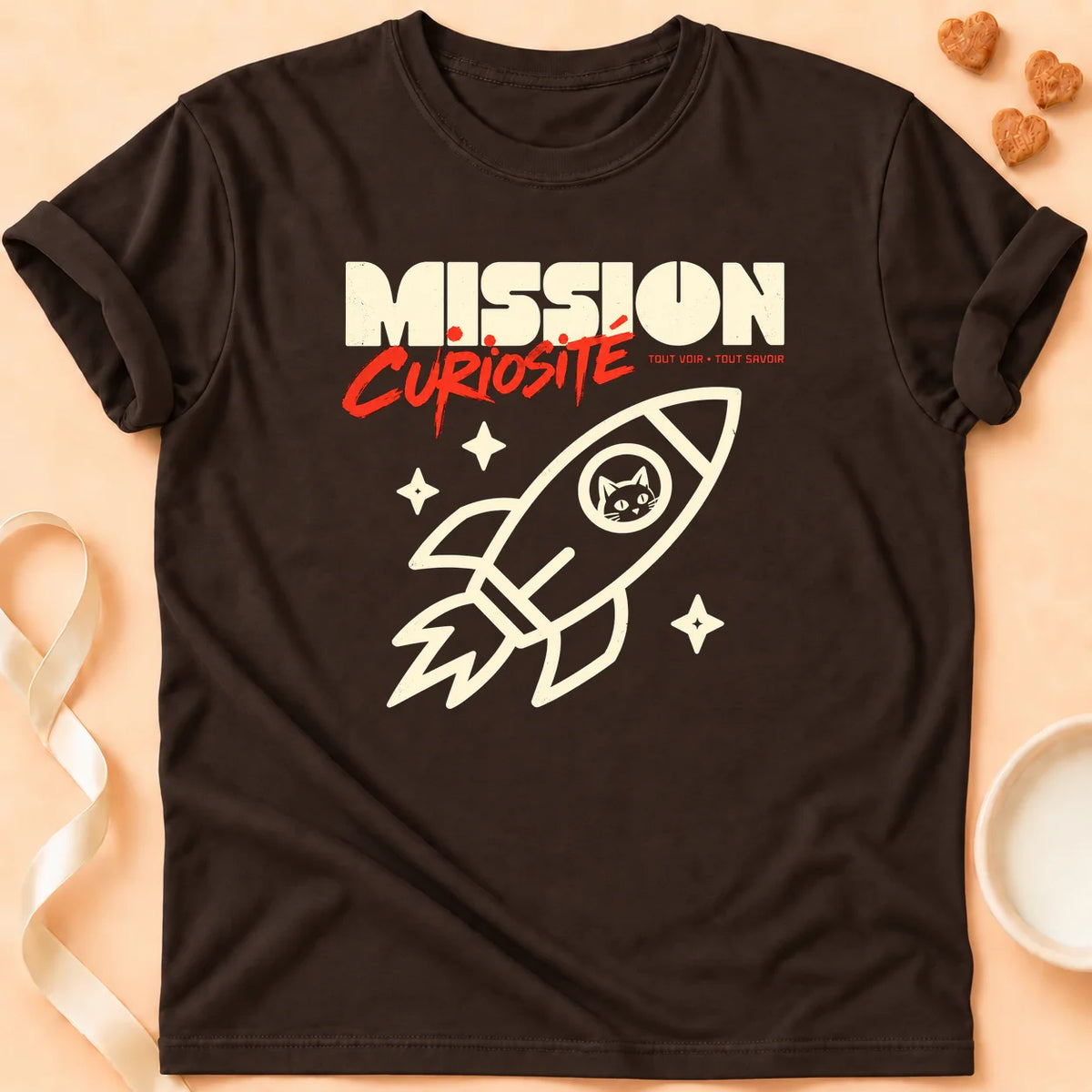 T-shirt chat Patoume – T-shirt Mission curiosité – Chocolat