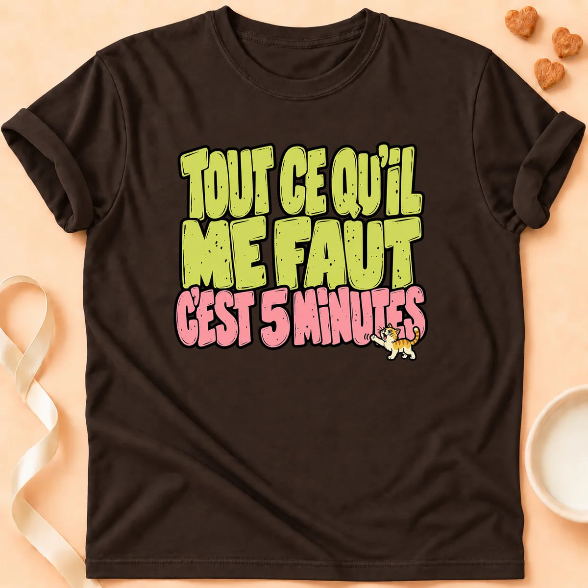 T-shirt chat Patoume – T-shirt Que 5 minutes – Chocolat