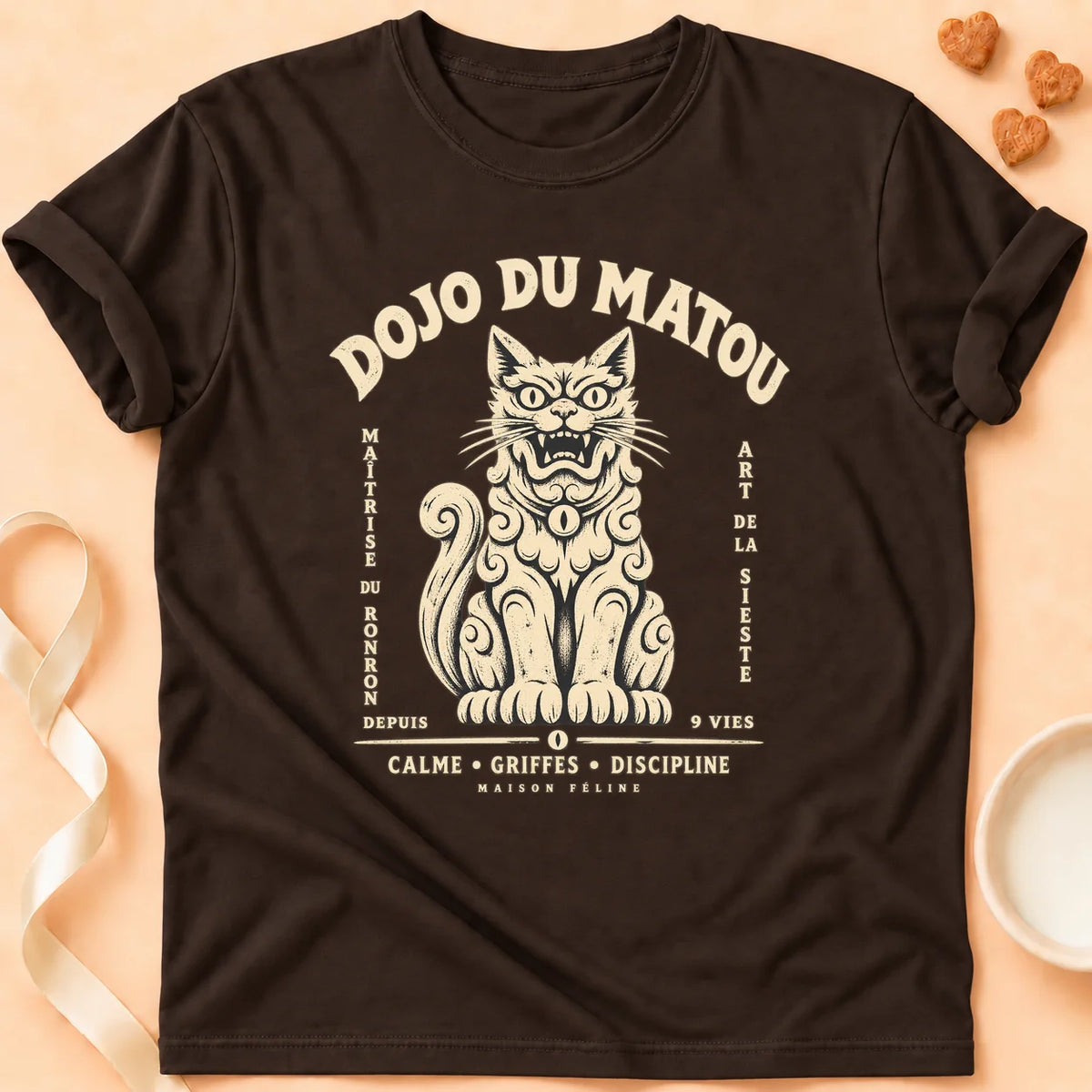 T-shirt chat Patoume – T-shirt Dojo du matou – Chocolat