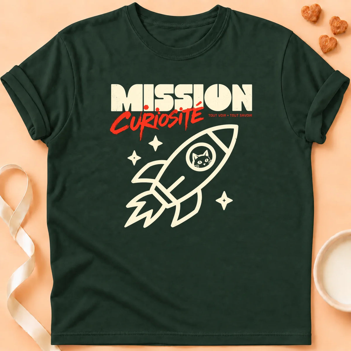 T-shirt chat Patoume – T-shirt Mission curiosité – Vert sapin