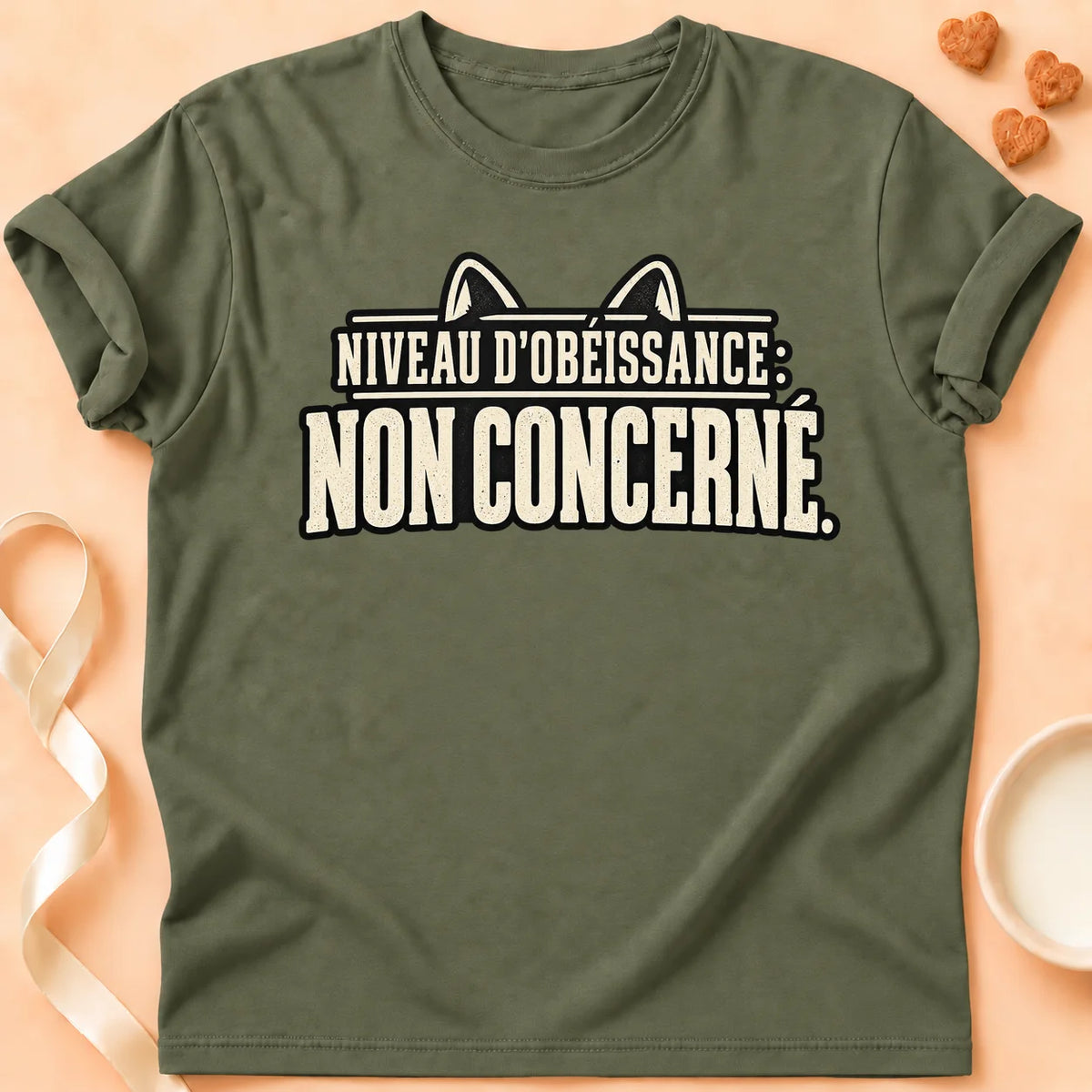 T-shirt chat Patoume – T-shirt Niveau d’obéissance – Vert kaki