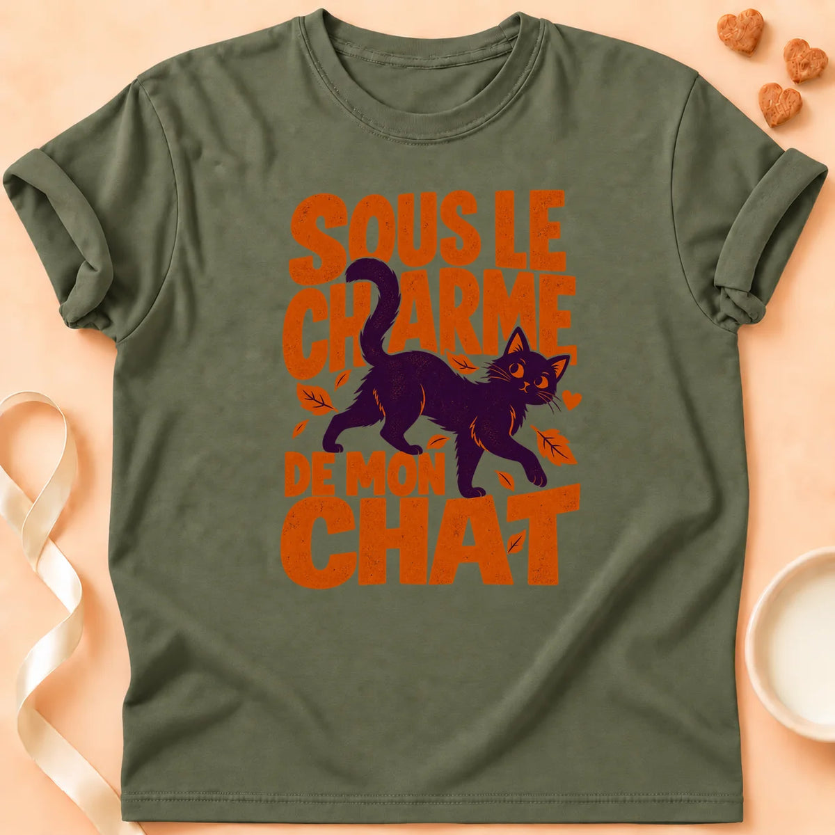 T-shirt chat Patoume – T-shirt Sous le charme – Vert kaki