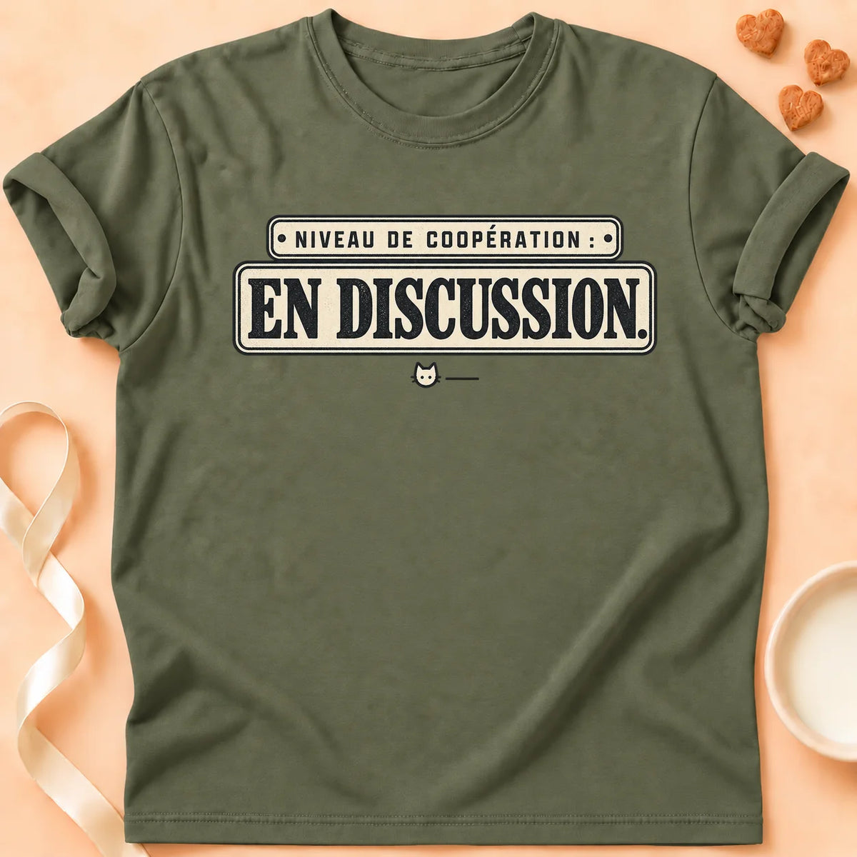 T-shirt chat Patoume – T-shirt Niveau de coopération – Vert kaki
