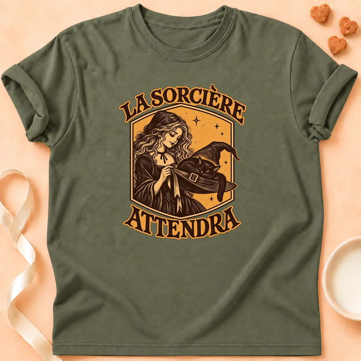T-shirt chat Patoume – T-shirt La sorcière attendra – Vert kaki