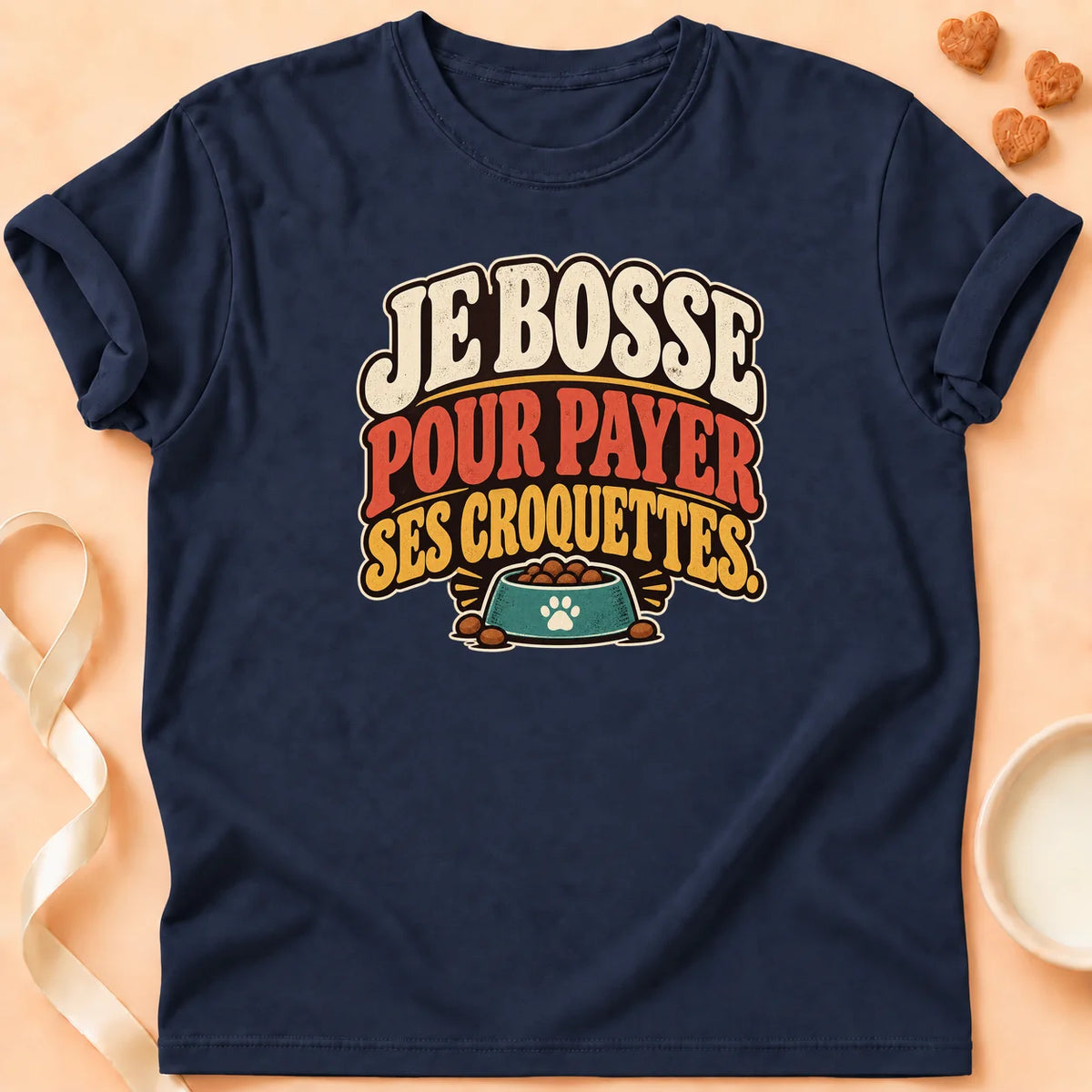 T-shirt chat Patoume – T-shirt Je bosse pour payer ses croquettes – Bleu marine